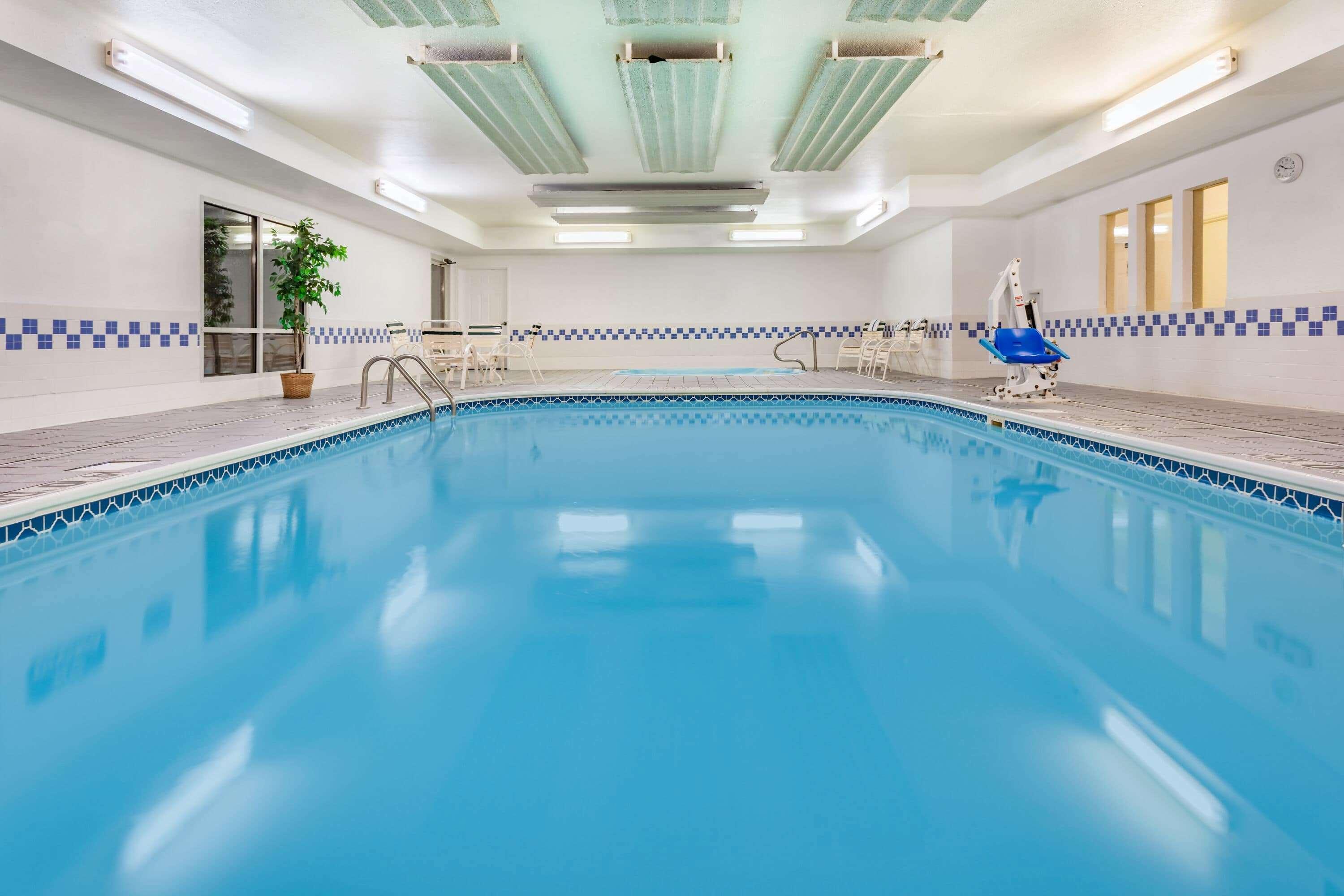 Baymont By Wyndham Casper East Hotel Evansville Ngoại thất bức ảnh